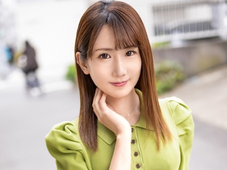 【エステティシャンの裏メニュー】『お客様、気持ちよくなっちゃダメですよ…♡』スレンダー美女が素人宅で大胆サービス！背面騎乗位で腰振り絶頂、正常位フィニッシュで顔にぶっかけちゃう！