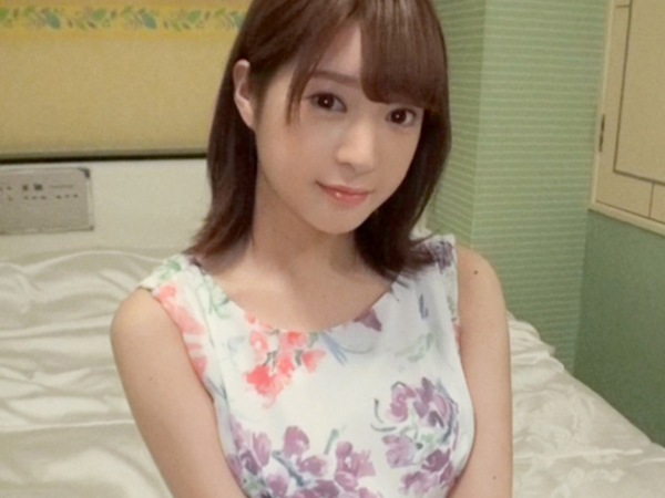 【ガーリーお姉さんの豹変】『もっと…』ベロチューで火がついた素人お姉さん!可愛い顔してチ●ポ生挿入で感じまくり、最後は顔面にザーメンぶっかけられちゃう♡