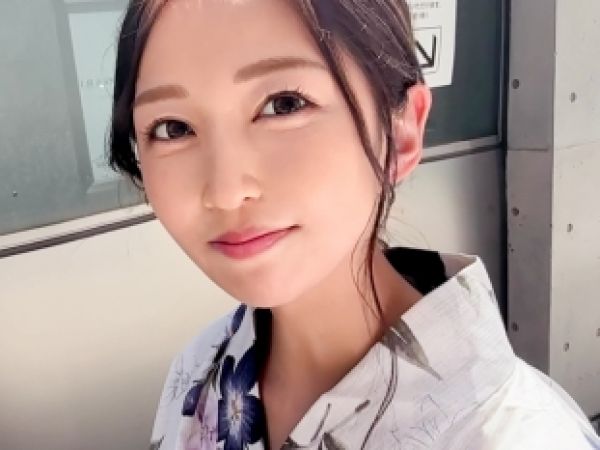 【浴衣美人の危険な誘惑】『生で感じたい…』神スタイルお姉さんが浴衣姿で大胆SEX！騎乗位＆バックで美尻を揺らし、着衣のままナマで繋がるエロすぎる夜♡