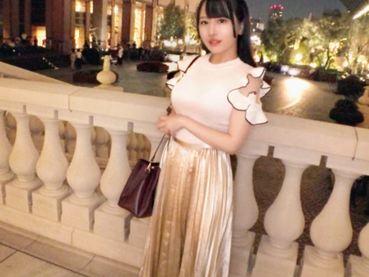 【巨乳ちゃんの快感乱れ狂い】『気持ちいい…もっと…』ぷるぷるおっぱいが魅力の女の子が、男根の快感にメロメロ！おマンコを激しく突かれて、キュートな喘ぎ声が響き渡る！巨乳が揺れる姿と乱れ狂う様子は超エロい！！♡