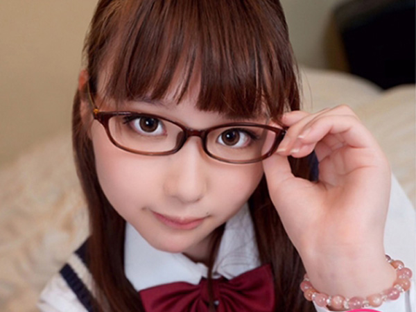 【オタク女子のP活堕ち】『もっと奥まで…』メガネっ娘がイラマで嬉し泣き！エロ声全開の雌豚ちゃんにオタクチンポでガンガン突く！！