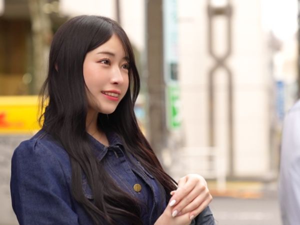 【浮気SEX】小悪魔美女がセフレと禁断の快楽に溺れる！彼氏より気持ちいいチ○ポに夢中♥ 焦らしプレイでセフレを翻弄し、快楽の沼にハマらせる小悪魔テクがヤバい！